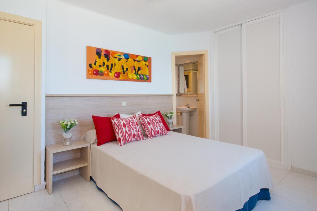 Apartamentos Calablanca ปัลมาโนวา ภายนอก รูปภาพ