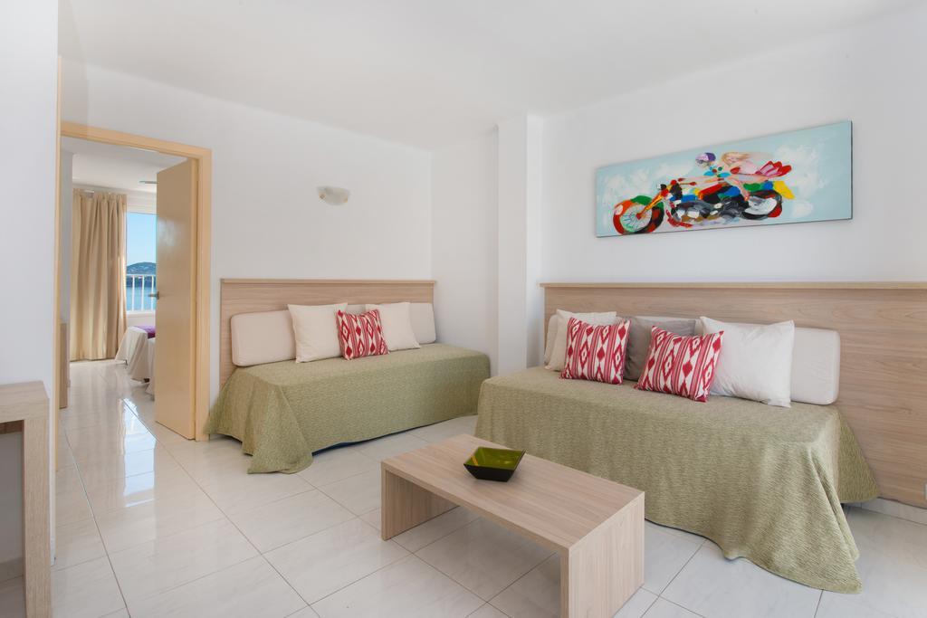 Apartamentos Calablanca ปัลมาโนวา ภายนอก รูปภาพ